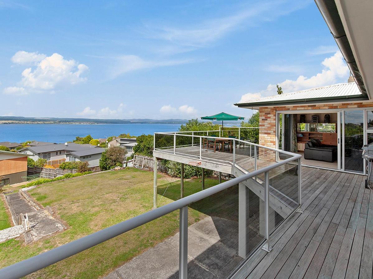 Lofty Lakeviews - Acacia Bay Holiday Home Taupo Exteriér fotografie